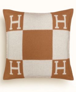 H pillow in brown