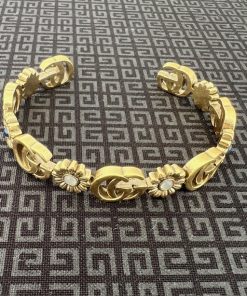 Gucci Gold Cuff Bracelet